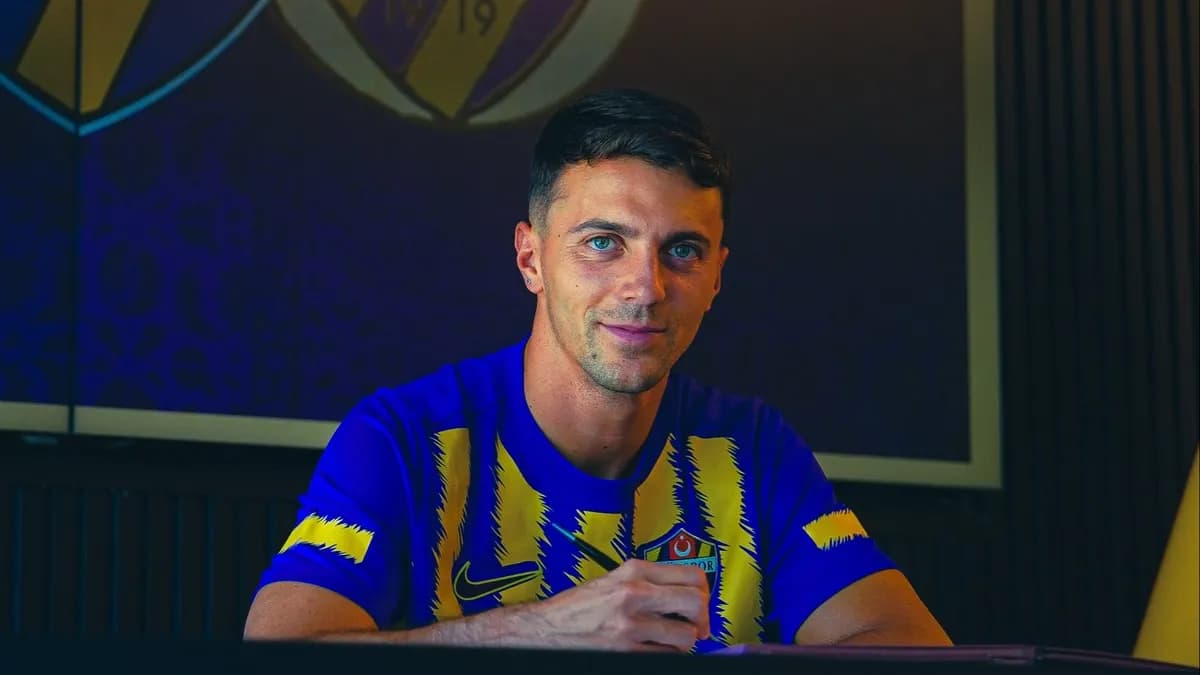 Eyüpspor Sol Bek Takviyesini Duyurdu: Simone Giordano Resmen Kadroda