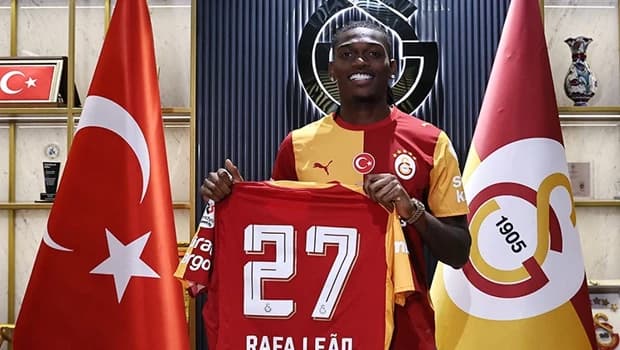 Rafael Leao Galatasaray'da: Sarı-Kırmızılıların 7. Portekizli Futbolcusu
