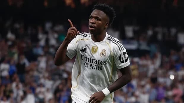 Real Madrid, Yıldız Oyuncusu Vinicius Junior ile Sözleşme Uzattı