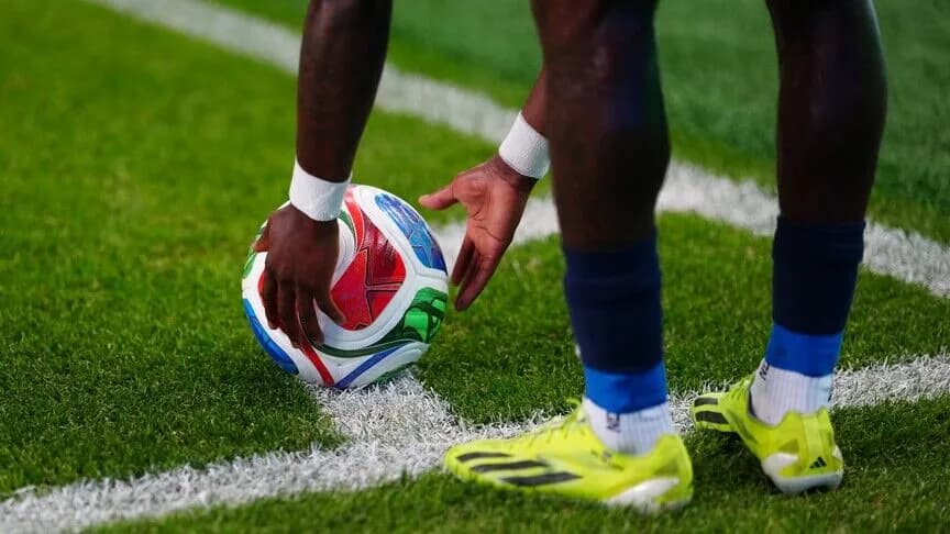 FIFA'dan 2026 Dünya Kupası Final Sahasının Çimlerine Özel Satış Kararı
