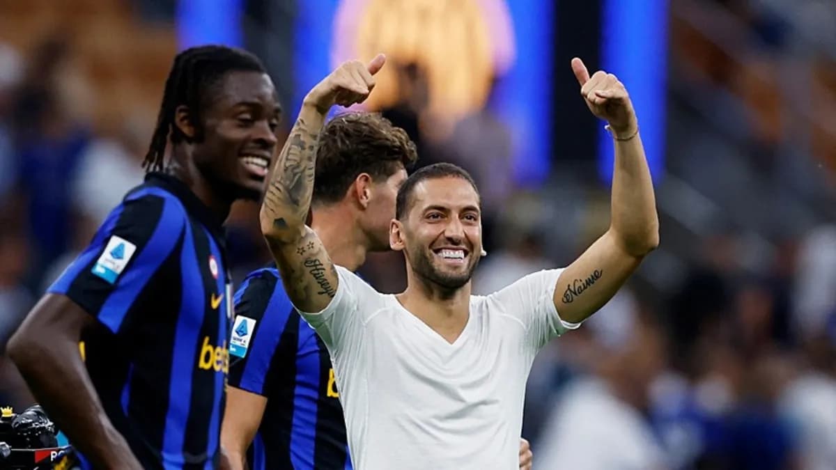 Hakan Çalhanoğlu'dan Sezona Golle Başlangıç: Inter Monza'yı Farklı Geçti