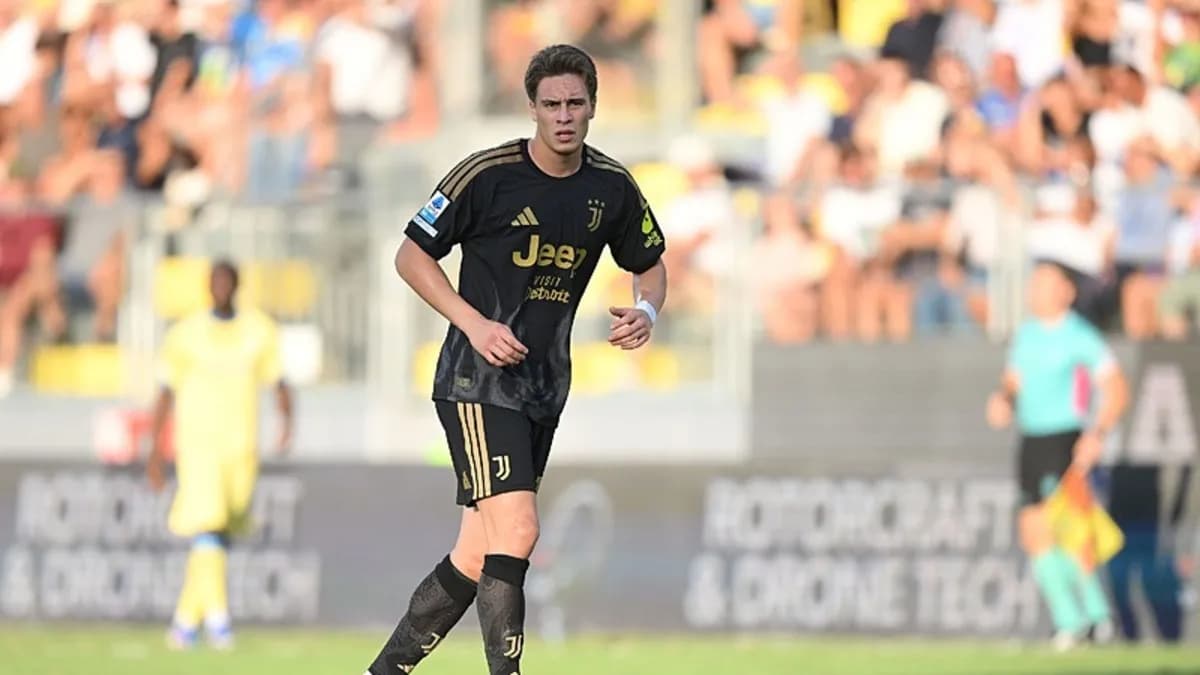 Milli Yıldız Kenan Yıldız'dan Juventus'ta Üzücü Haber