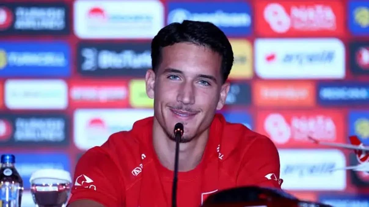 Galatasaray, Deniz Gül'ü kadrosuna kattı