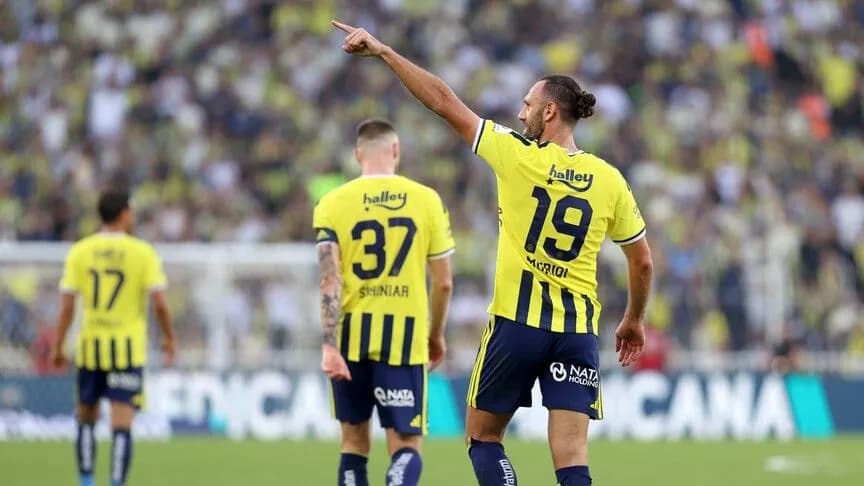 Fenerbahçe, Süper Lig'de Alanyaspor Karşısında Yükselişini Sürdürmek İstiyor