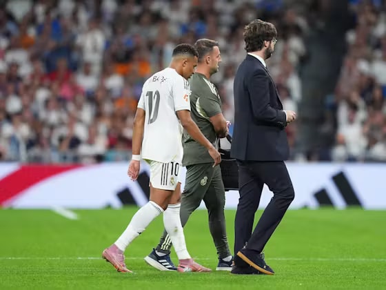 Kylian Mbappe, ayak bileği sakatlığına rağmen Fransa Milli Takımı'nda kalacak
