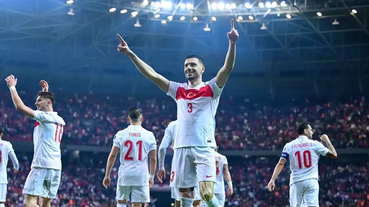 Merih Demiral'dan Transfer Müjdesi: "Benden Mutlusu Yok!"