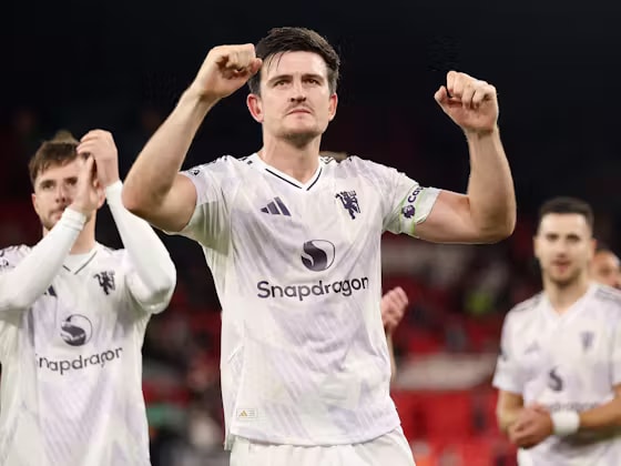 Manchester United Dirilişi: Gerçekten Hava mı Yakaladılar, Yoksa Sadece Göz Boyama mı?