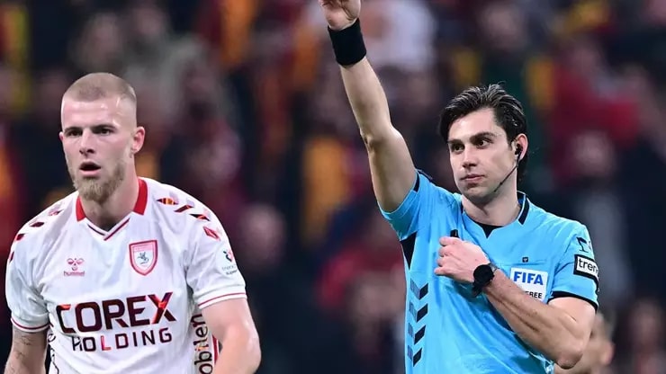 Samsunspor Galatasaray Maçı Sonrası Penaltı Kararına Sert Tepki