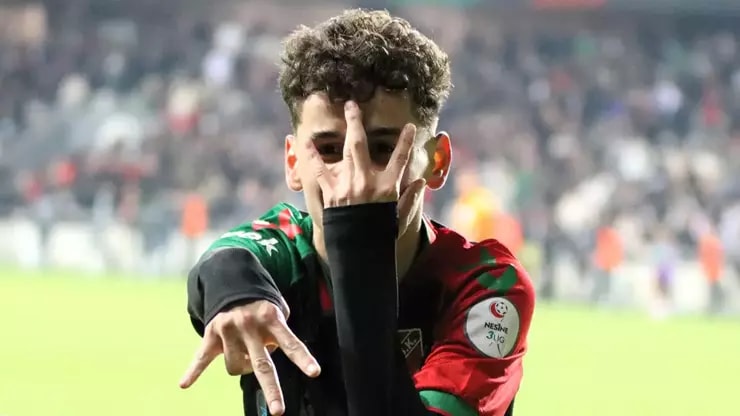 Adem Yeşilyurt Transferinde Beşiktaş ve Trabzonspor da Devrede!