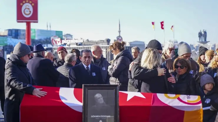 Gökmen Özdenak Veda: Futbol Camiası Yasta