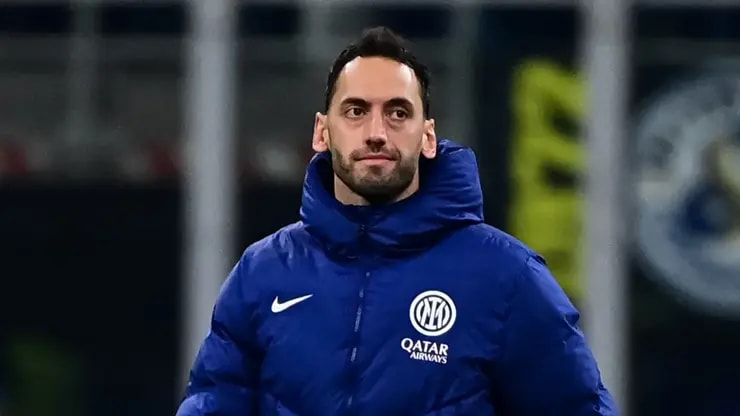 Hakan Çalhanoğlu Şoku! Inter'e Ne Zaman Dönecek?