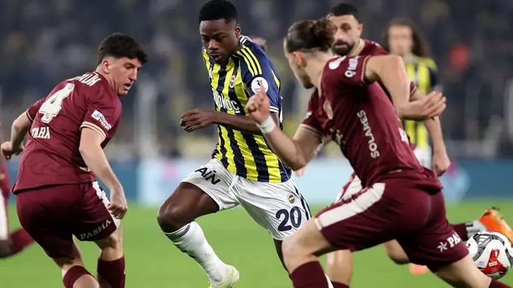 Fenerbahçe Göztepe Beraberliği: Kanarya Şaşırttı!