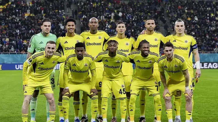 Fenerbahçe'nin UEFA Kadrosu Belli Oldu