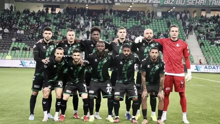 Sakaryaspor Kabusu: 10 Maçtır Galibiyet Yok!
