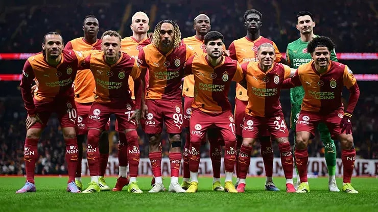Galatasaray'ın Derbi Planı Hazır: Okan Buruk'tan Beşiktaş'a Liverpool Taktikleri