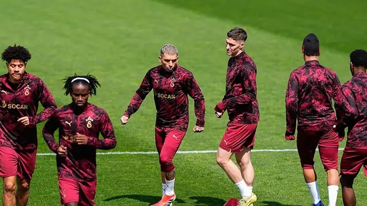 Galatasaray Liverpool Maçı Kadrosu Belli Oldu