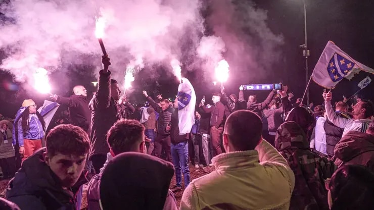 Bosna Hersek Dünya Kupası Ateşiyle Yanıyor! Sokaklar Bayram Yeri