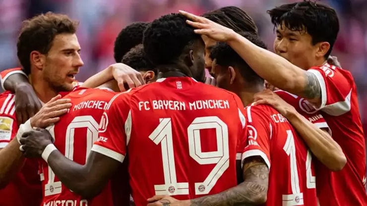 Bayern Münih Almanya'da Yine Zirvede! Şampiyonluk Serisi Sürüyor