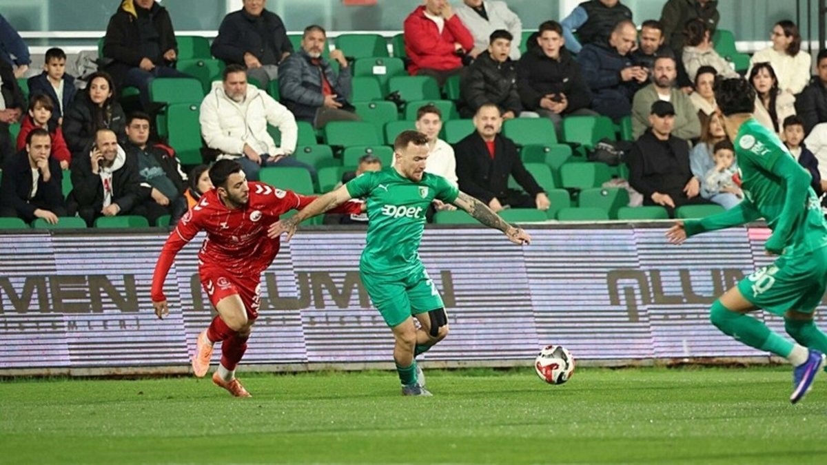 Bodrum FK, Kanat Oyuncusu Dino Hotic ile Yeniden Anlaşma Yolunda