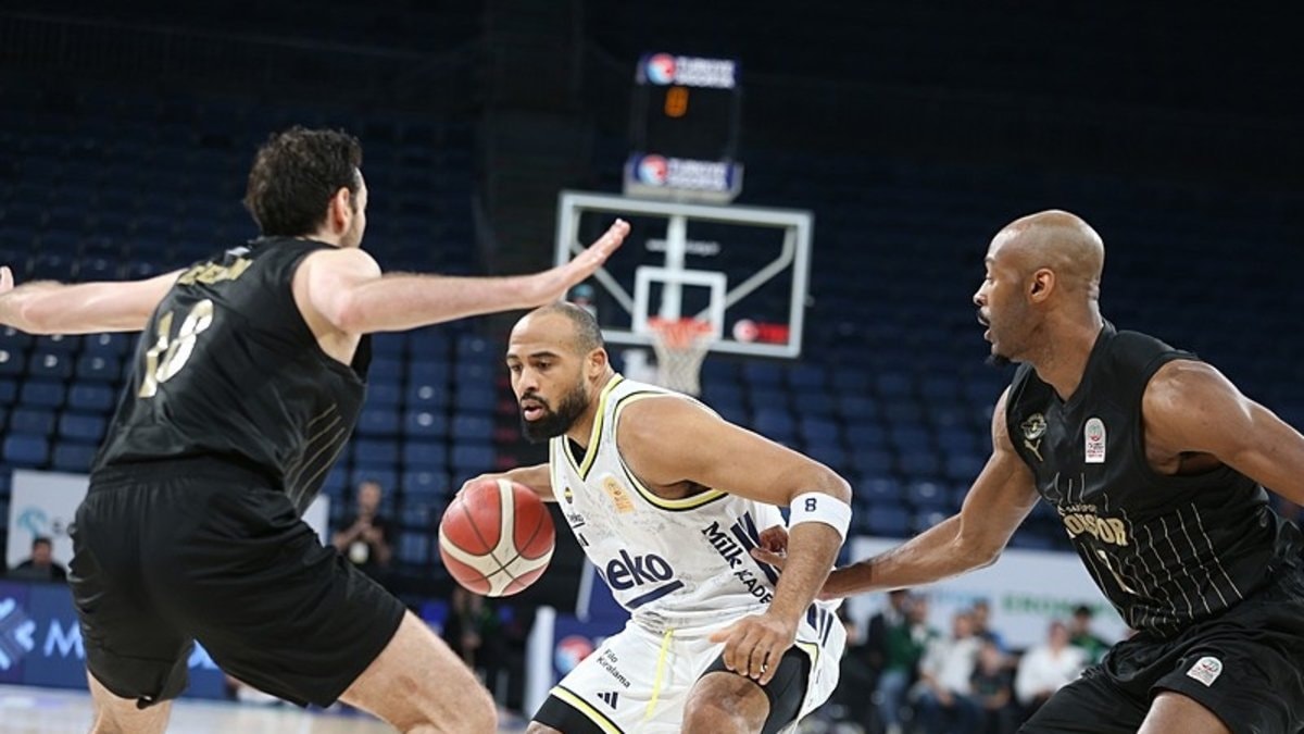 Fenerbahçe Beko, Safiport Erokspor'u Eledi: Yarı Finalde Rakip Anadolu Efes