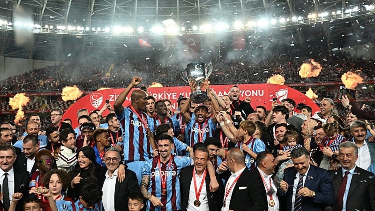 Trabzonspor Ziraat Türkiye Kupası'nı Kazandı, Teşekkür Mesajı Yayımladı