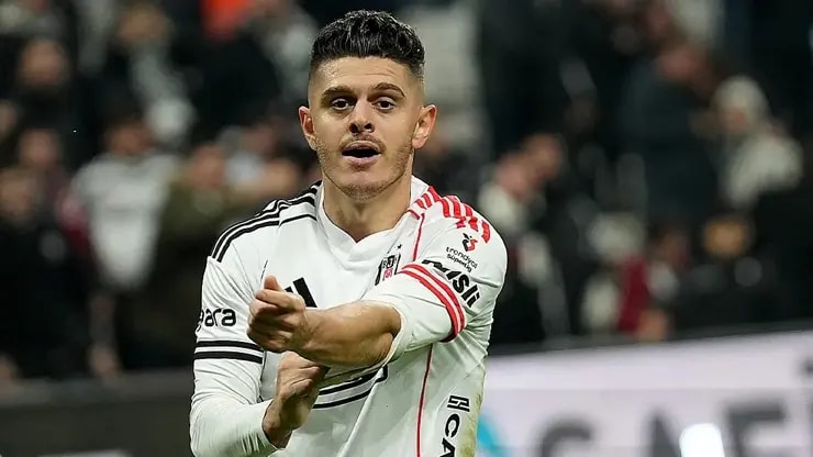 SON DAKİKA! Beşiktaş'ta Sakatlık Kabusu: Yıldız Oyuncu Mu?