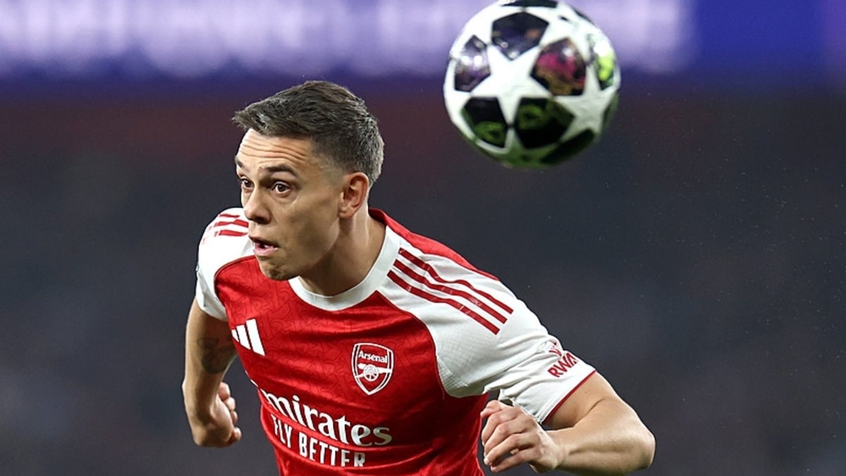 Galatasaray'a Arsenal'dan Yıldız Teklifi: Okan Buruk Onay Verdi