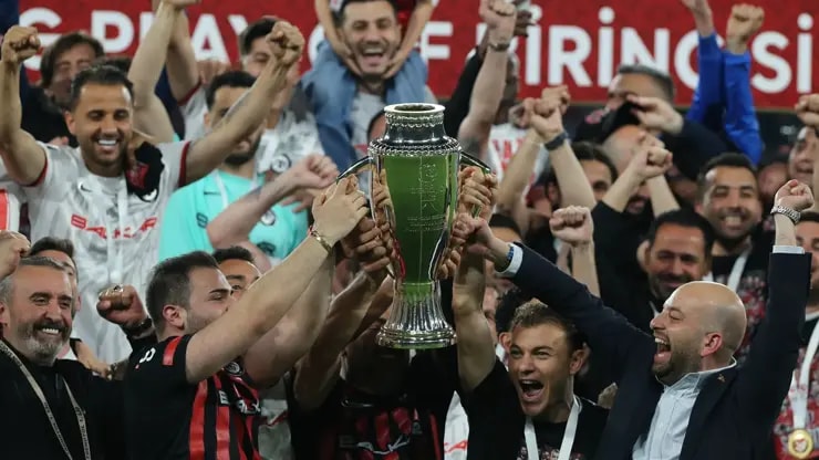 Aşgın'dan Süper Lig'e meydan okuma: Anadolu'nun delikanlısı geliyor!