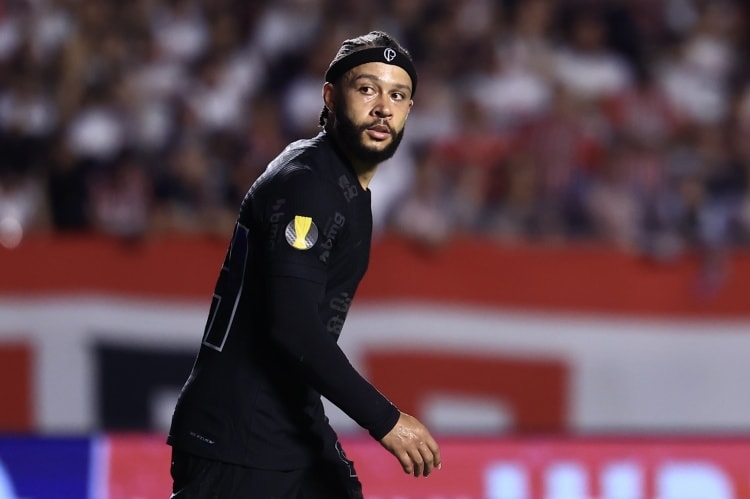 Brezilya Basını: Depay ve Corinthians 2028'e Kadar Anlaşıyor, Dünya Kupası Öncesi İmzalar Atılıyor!