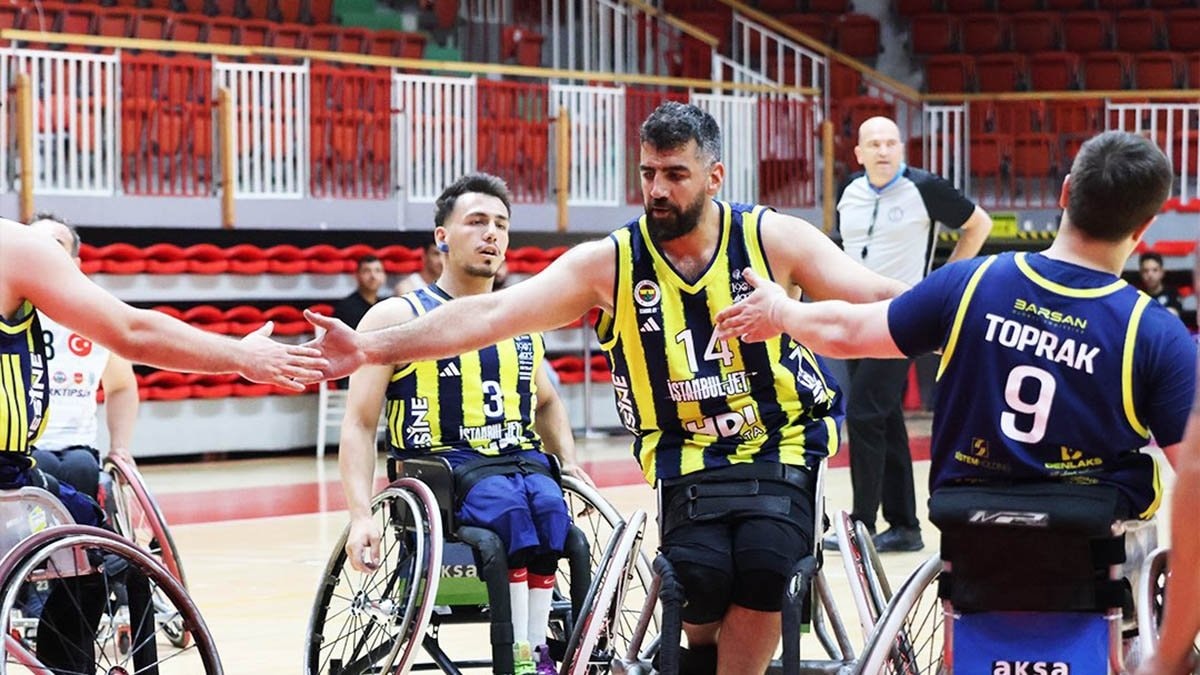 Tekerlekli Sandalye Basketbol Ligi Yarı Finali: Fenerbahçe Jet Finalde, Beşiktaş Avantajlı