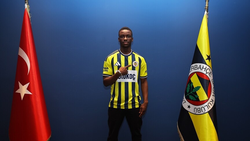 Fenerbahçe, Genç Yetenek Amara Diouf'u 5 Yıllık Sözleşmeyle Renklerine Bağladı