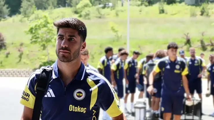 Fenerbahçe kadrosu belli oldu: Yeni yüzler göze çarpıyor!