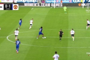 Manchester United'dan İlk Isınma Zaferi: Rosenborg'u 5'lediler! Zirkzee Gol ve Asistle, Martinez ve Amad Golle Coştu.