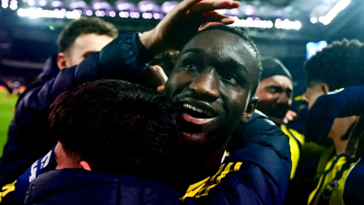 Fenerbahçe'nin Genç Forveti Sidiki Cherif'e Sürpriz Transfer Teklifi