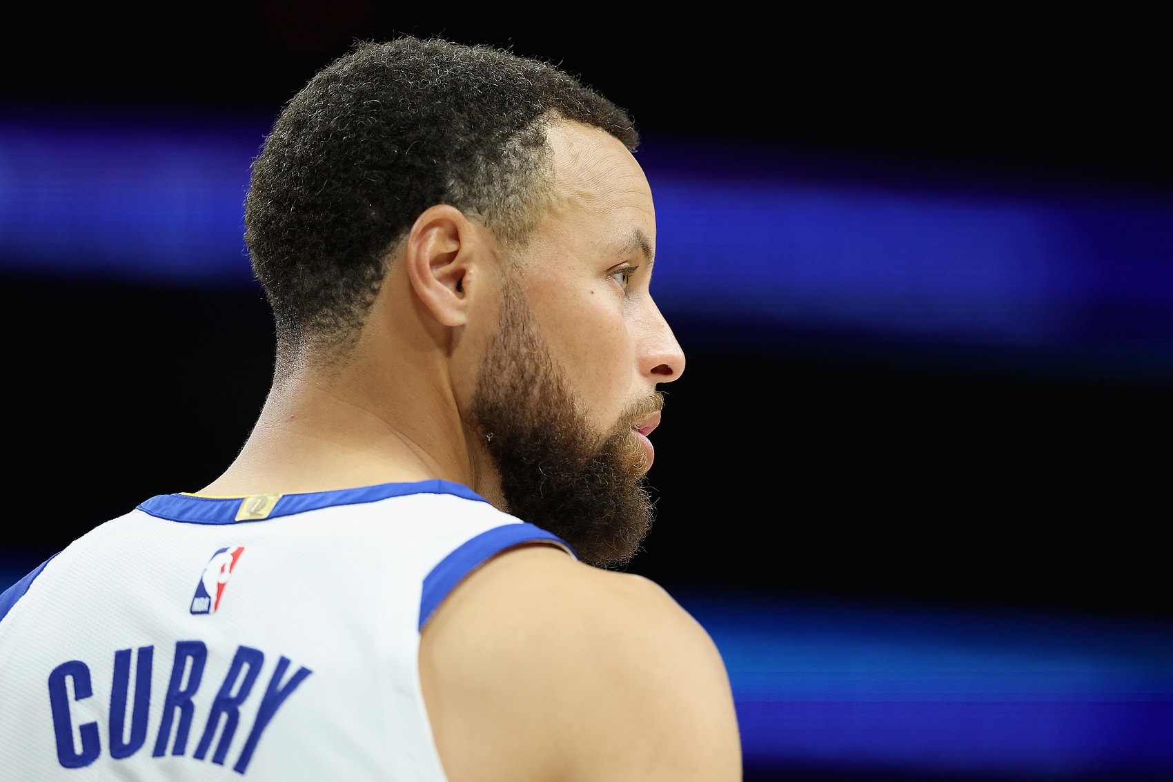 Curry'nin Şampiyonluk Penceresi Kapanmadı: Porzingis Hamlesi Warriors Sistemini Baştan Yazabilir!