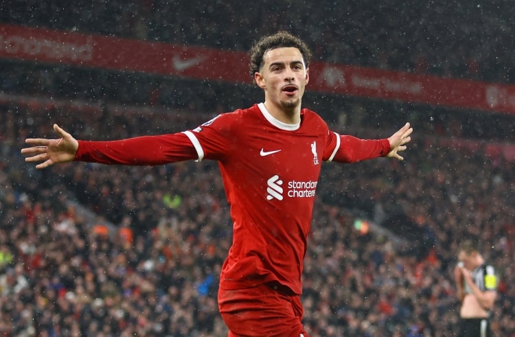 Liverpool efsanesinden Jones çağrısı: "Iraola'nın tavrı kilit, onu takımda tutun!"