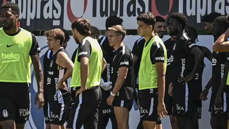 Beşiktaş Hradec Kralove maçına bileniyor!
