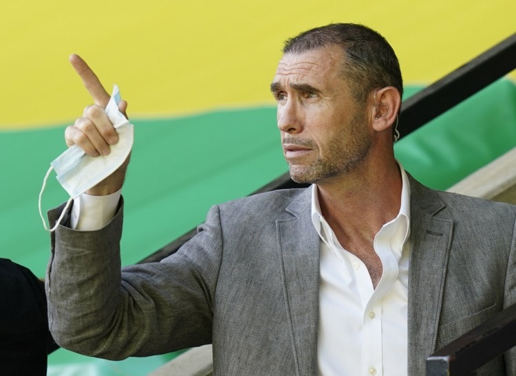 Keown'dan Arsenal'e transfer tavsiyesi: Forvete körlemesine değil, sağ beke akıllıca yatırım yapın!