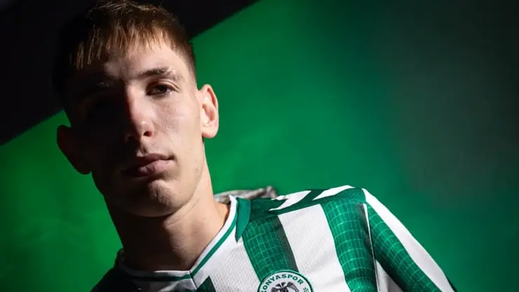 Rajmund Toth resmen Konyaspor'da!
