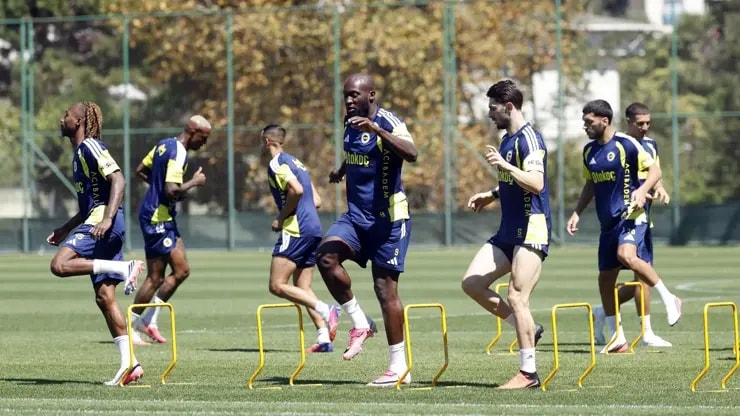 Fenerbahçe'de Lyon mesaisi başladı
