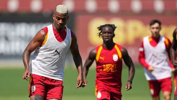 Galatasaray, Erzurumspor FK Maçı Hazırlıklarına Tam Gaz Devam Ediyor: Lig Başlangıcı Değerlendirmesi