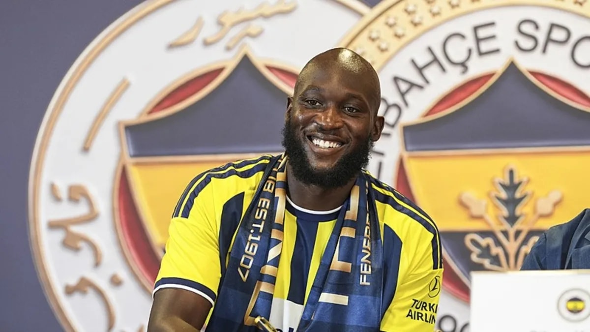 Fenerbahçe'de Yeni Transfer Romelu Lukaku UEFA Kadrosuna Eklendi