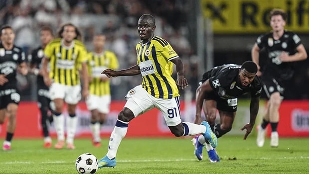 Fenerbahçe'nin Fransız Takımları Karşısındaki Zorlu Geçmişi ve 2025-26 Sezonu Başlangıcı