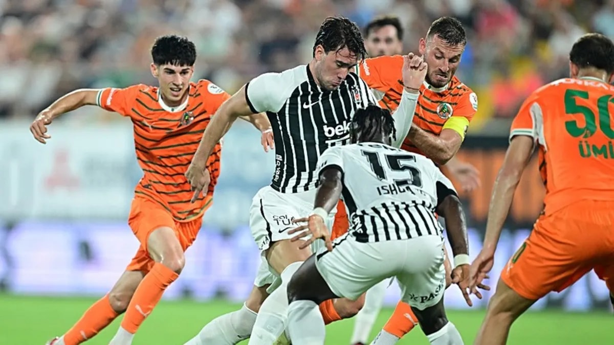 Alanyaspor, Beşiktaş'ı Nuno Lima Golüyle Mağlup Etti: Yazarlardan Hakem Hatalarına Vurgu