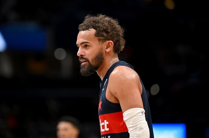 Trae Young'dan Hawks'a Ayrılık Mesajı: "KD ve Westbrook Ders Oldu, Onurlu Bir Veda İstiyorum!"