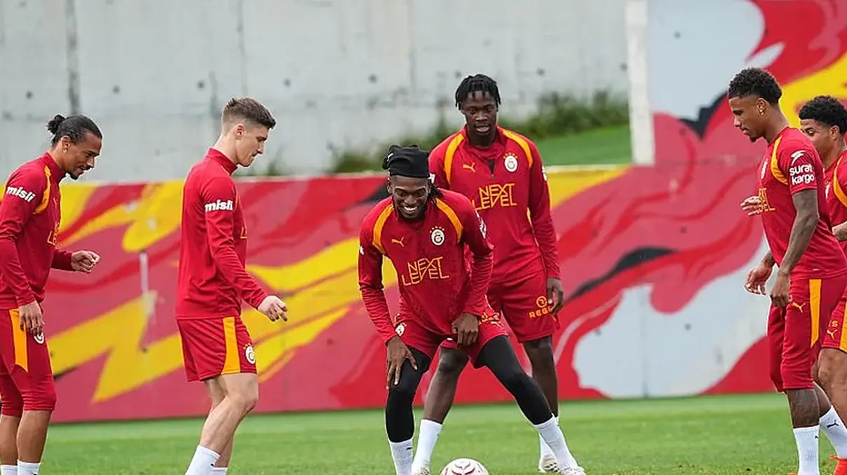 Galatasaray'da Trabzonspor kadrosu açıklandı! Herkes Osimhen'i konuşuyor