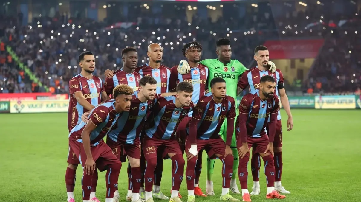 Trabzonspor'dan milli takımlara 11'li çıkarma