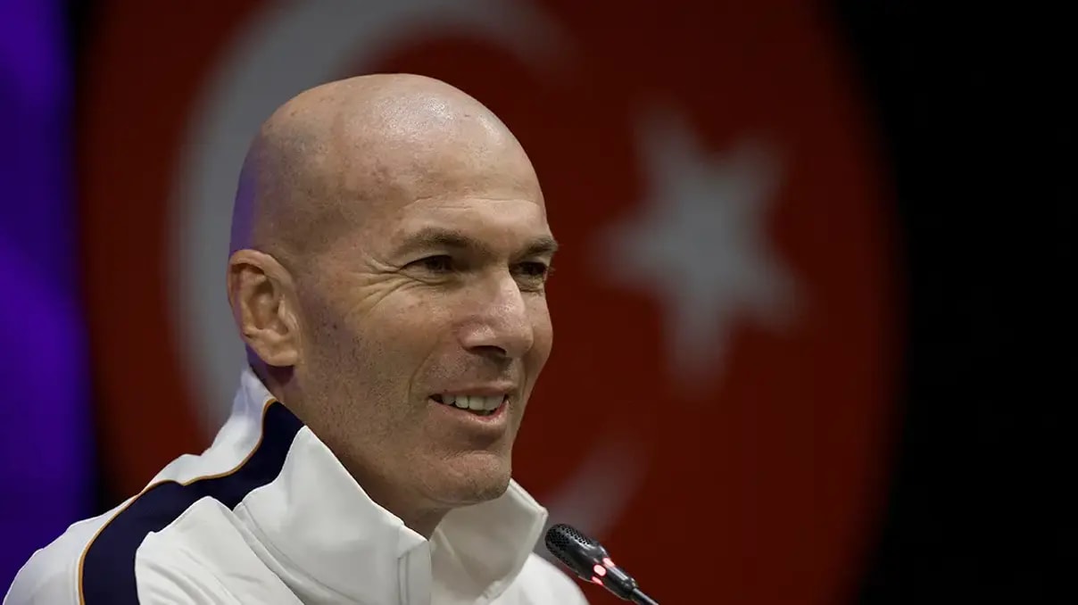 Zidane oyununu reddetti: Öyle bir şey yok!