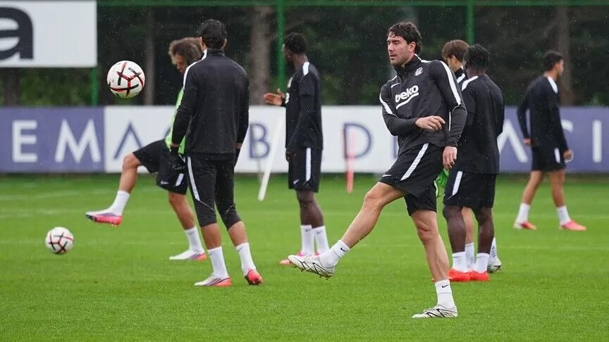 Beşiktaş UEFA Avrupa Ligi Kadrosunu Duyurdu, Marsilya Maçıyla Başlıyor