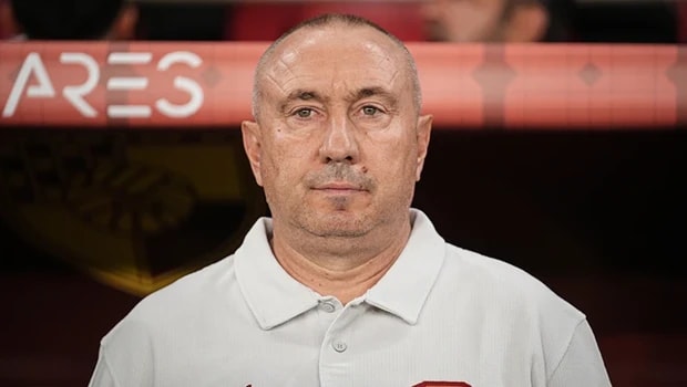 Göztepe, Teknik Direktör Stanimir Stoilov ile 2028'e Kadar Anlaştı: İstikrarlı Gelecek Hedefi